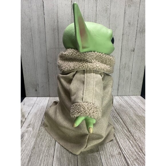 Star Wars Mandalorian The Child Grogu Baby Yoda Plush Stuffed Toy 11" Tall - Picture 4 of 15